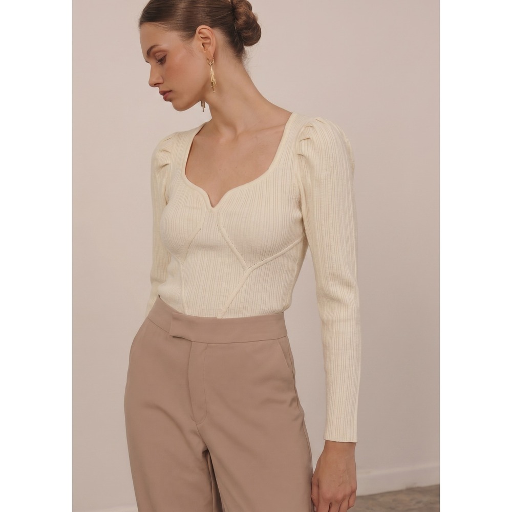 NWT Express Ivory Ribbed Puff Sleeve Pullover Sweater Sweetheart Neckline Size S